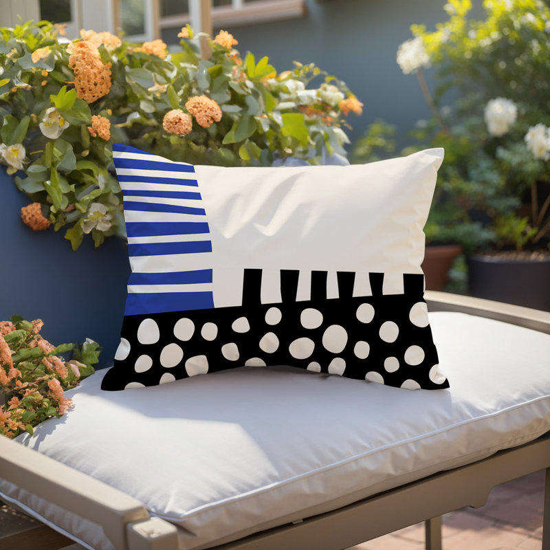 Oreiller rectangulaire réversible intérieur / extérieur Nea, Bleu marine / noir / blanc cassé, H 14 po x l 20 po