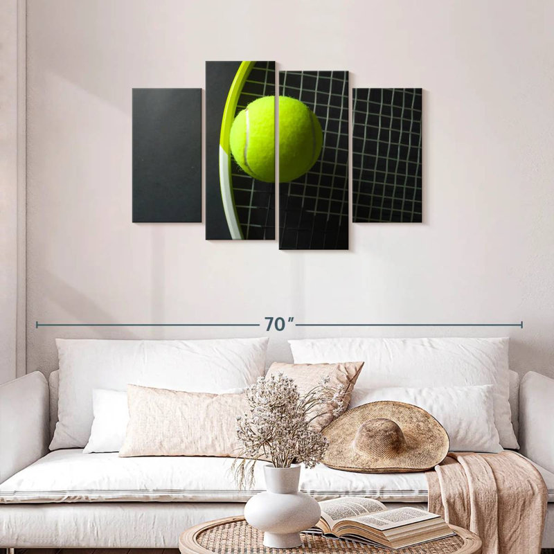 Green tennis racket and ball Sireci
