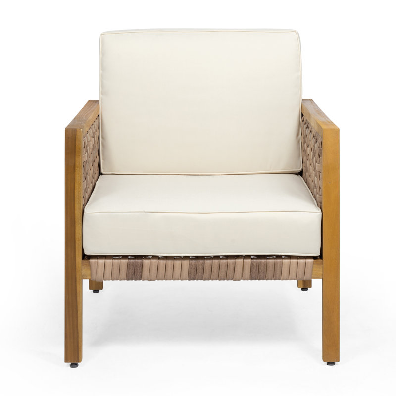 Chaise de patio avec coussins