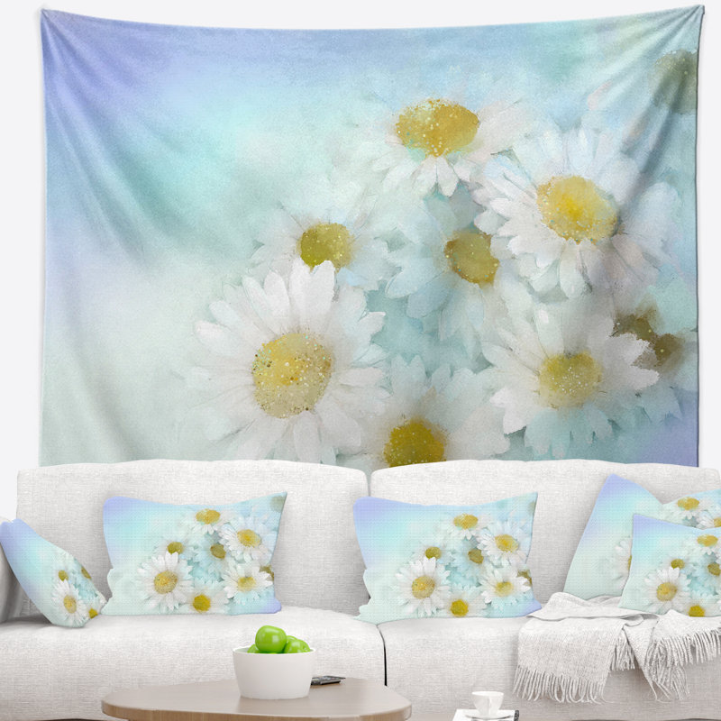 Gerbera blanc sur une tapisserie bleu clair, H 32 po x l 39 po