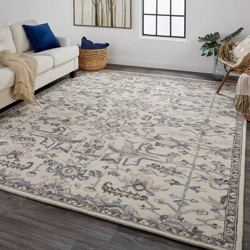 Bronaugh Wool Oriental Indoor Rug, Rectangle 5' x 8'