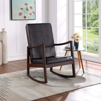 Chaise berçante en cuir synthétique brun foncé Raina avec finition espresso pour plus de confort et de style