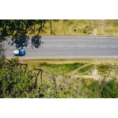 Driving To the Beach by Marioguti