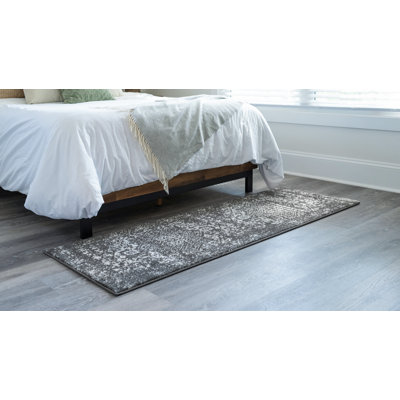 Tapis oriental gris foncé Edelie