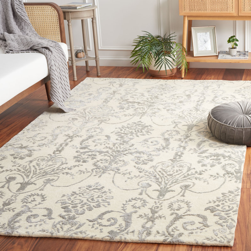 Shillington Hand-Tufted Wool Floral Area Rug, Rectangle 5' x 8'