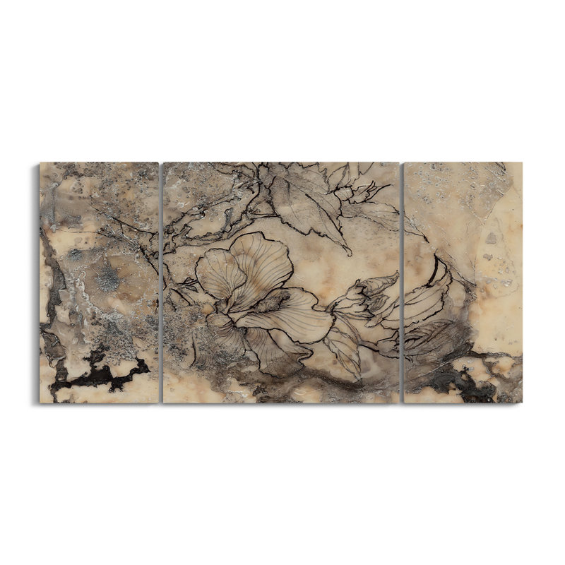 A Premium «Tatooed Floral I», peinture de plusieurs images sur toile, H 32 po x l 64 po x P 1,5 po