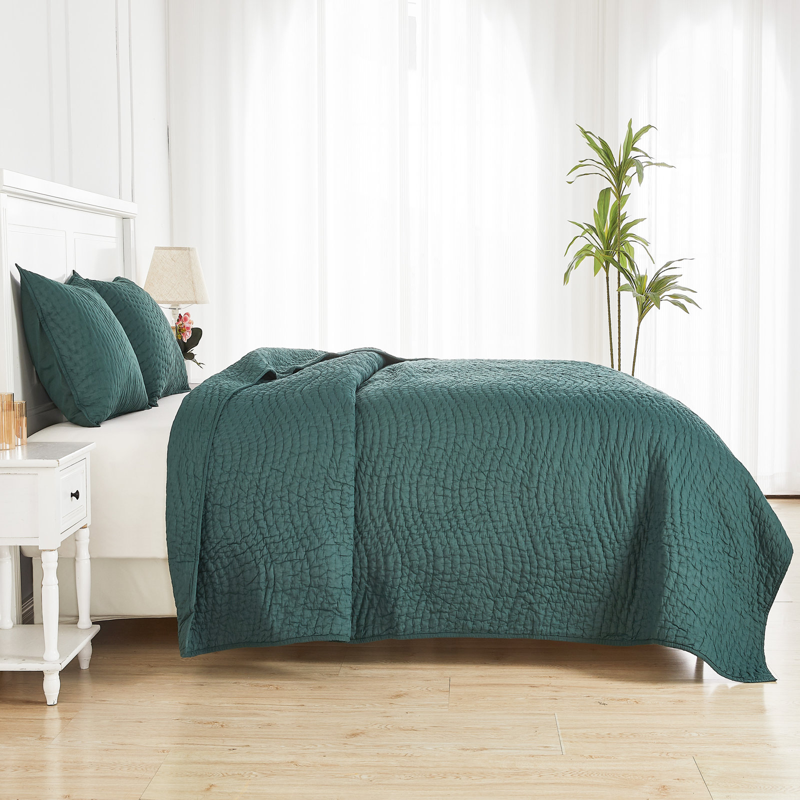 Voile Cotton Quilt Set, Green, Queen Quilt + 2 Standard Shams