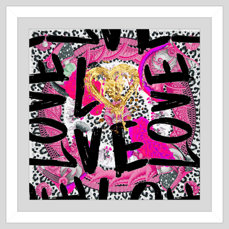«Love Me in Pink», impression, H 27,5 po x l 27,5 po x P 0,75 po, Avec cadre en plexiglas noir