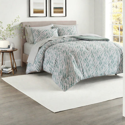 -Piece Full Bedding Sets, Green Polyester Modern Comforter and Sheets