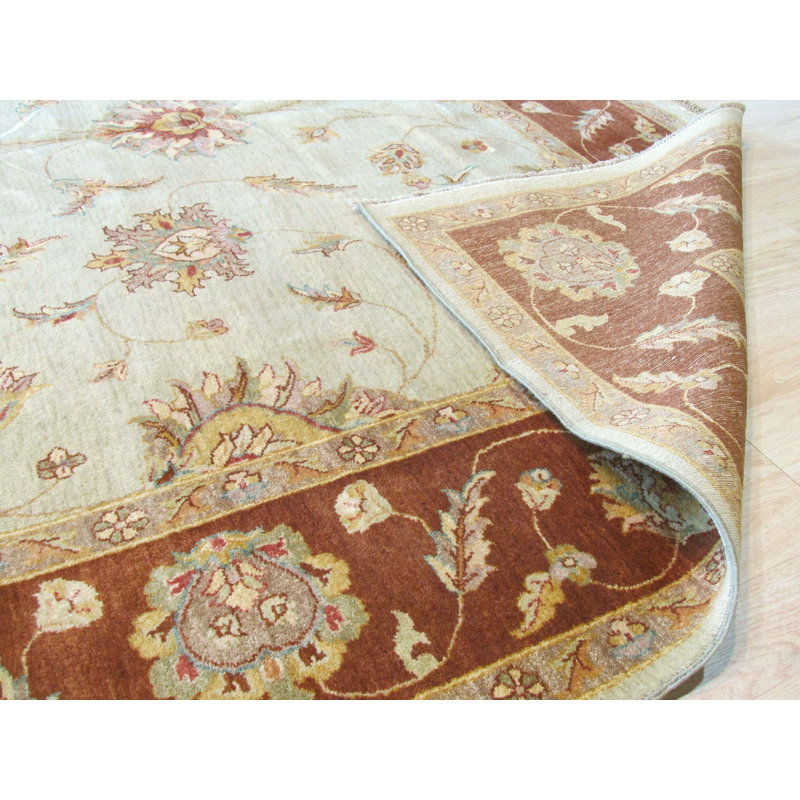 Green Traditional Oriental Agra Area Rug