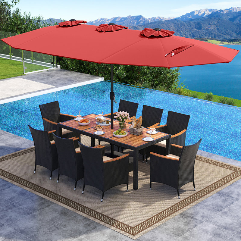 Ensemble de 11 chaises de patio en osier avec parasol double face et 8 chaises empilables, Brun, Rouge