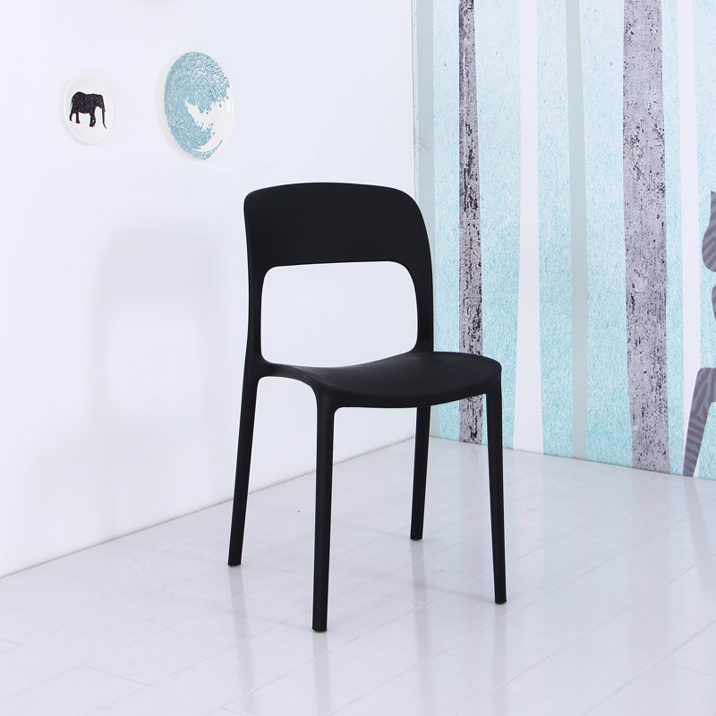 Chaise d'appoint empilable en plastique Casaleggio, Noir