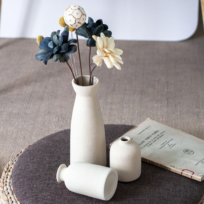 Ceramic Table Vase, Beige
