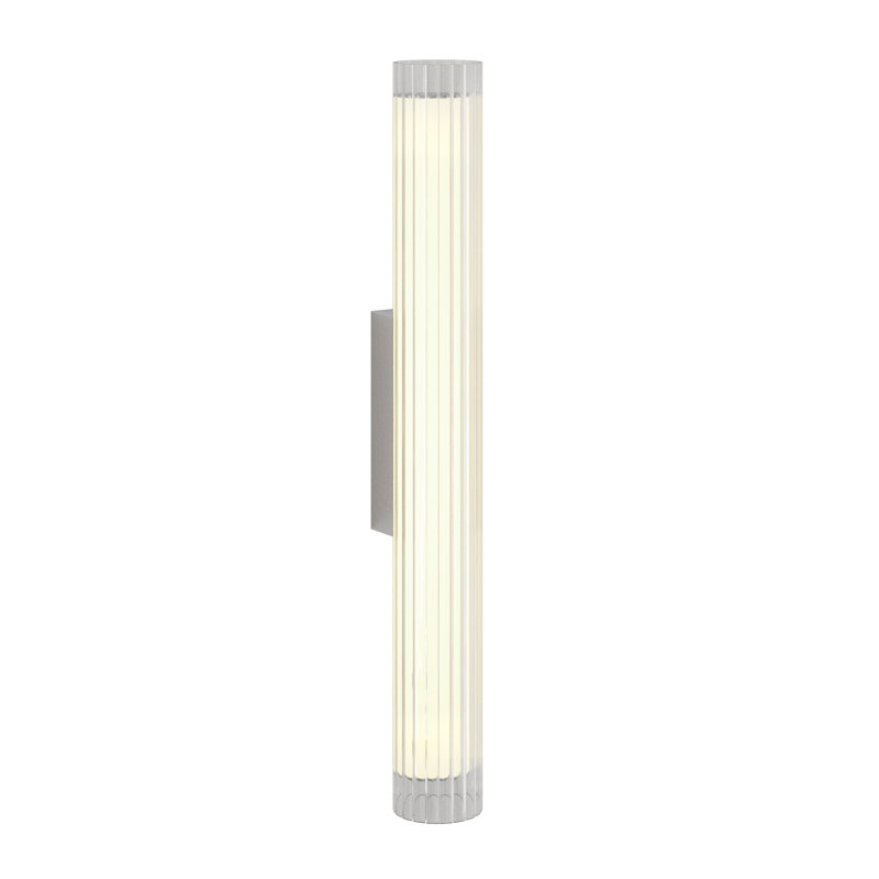 io 2700K, 605 Lumens, 26.18" H x 3.15" W x 5.28" D, Polished Chrome