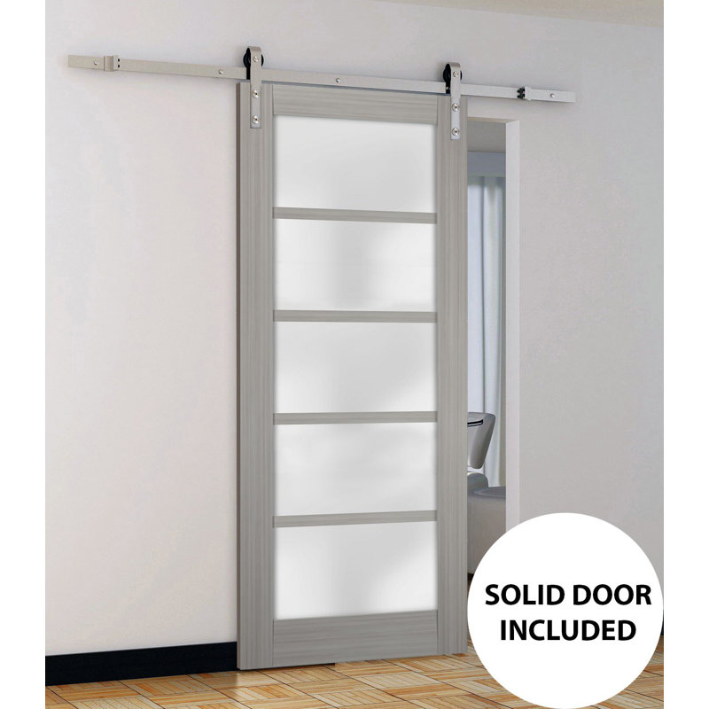 Porte de grange robuste Quadro 4002 Ginger Ash, rail de 2 m (6,6 pi), quincaillerie lourde, porte intérieure à panneau plein - 45,7 cm x 243,8 cm (18 po x 96 po) - Rail argenté