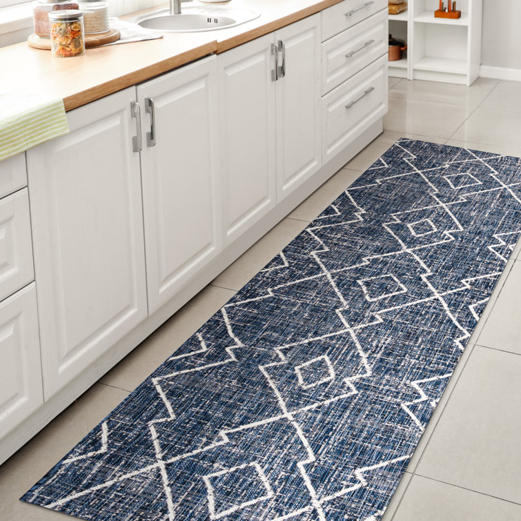 Allaire Tribal Diamond Trellis Blue/Ivory Indoor/Outdoor Rug