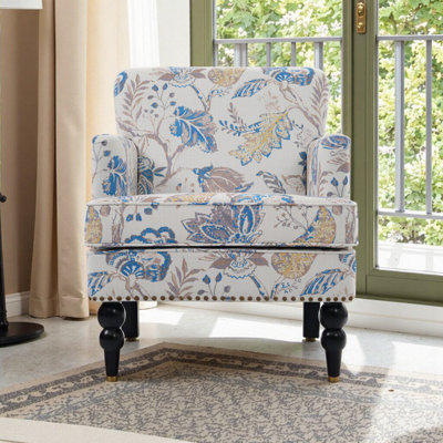 Exquisite Tufted Club Chair: Relax in Timeless Comfort & Contemporary Elegance