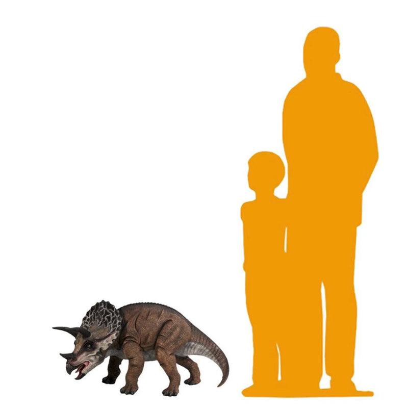 Statue de bébé dinosaure tricératops définitif
