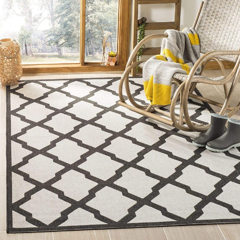 Tapis d'intérieur / extérieur à motif géométrique 100 pièces Ferrill, Rectangle 8 pi x 10 pi
