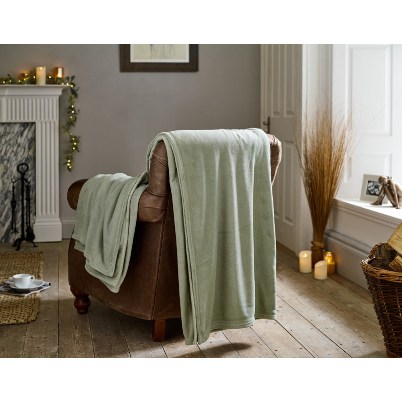 The Big One Ultra-Soft Large Plush Throw  230x270c Blanket, Green