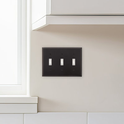 New York 3-Gang Toggle Light Switch Wall Plate
