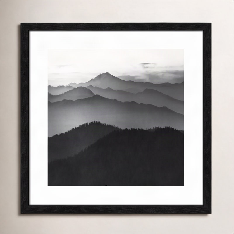 Cascades par Danita Delimont - reproduction de photo encadrée, H 17 po x l 17 po x P 0,75 po, Cadre noir
