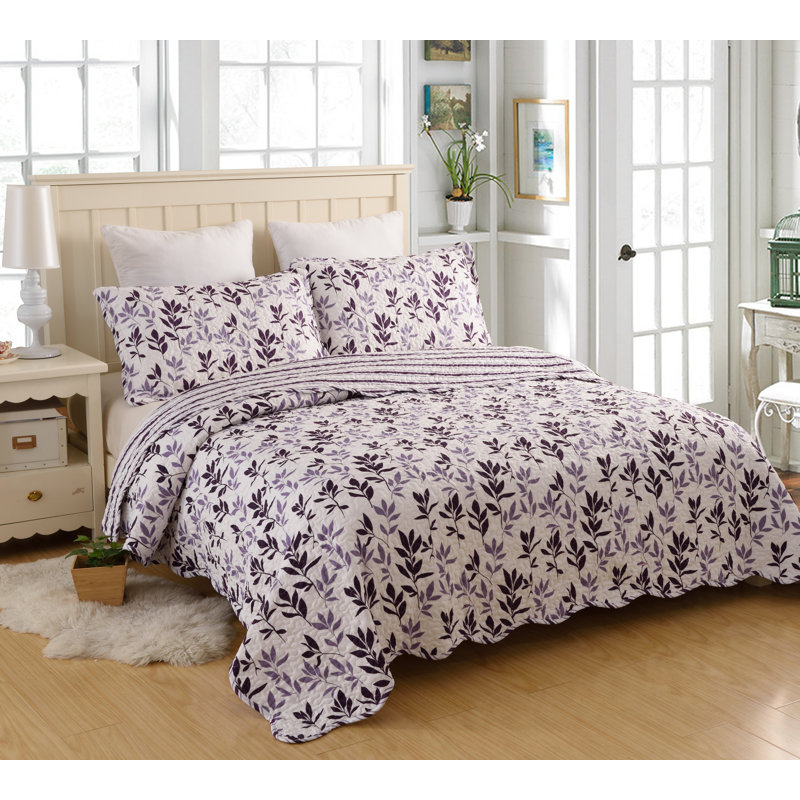 Polyester Floral Quilt, Queen Quilt + 2 Shams