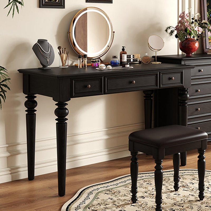 Bureau à 3 tiroirs Simple Classic, 30.31" H x 47.24" W x 17.71" D