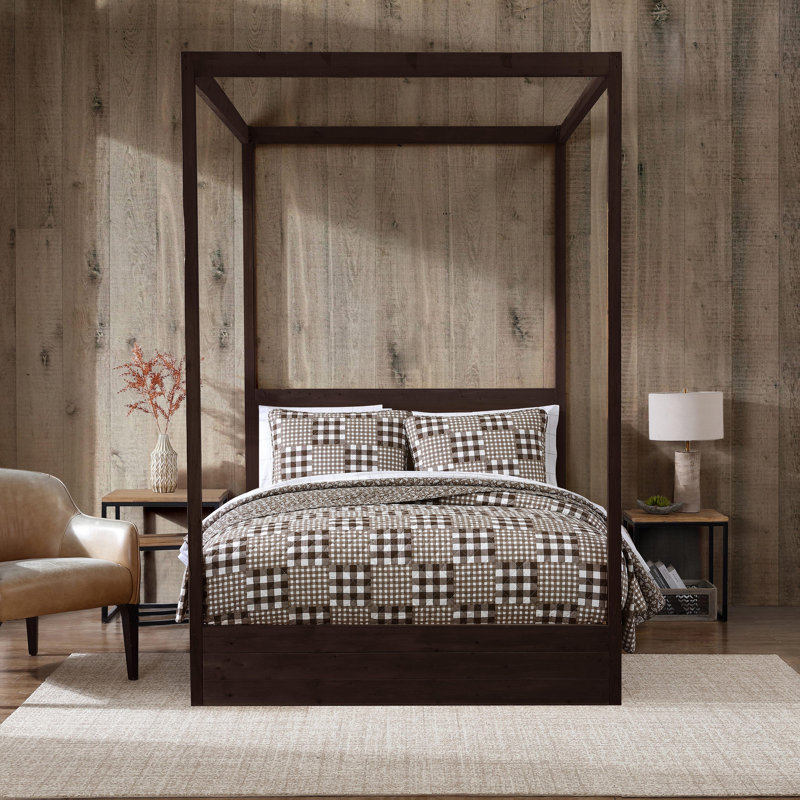 Tommy Bahama Enchantment Cotton Reversible Quilt Set, King Quilt + 2 King Shams