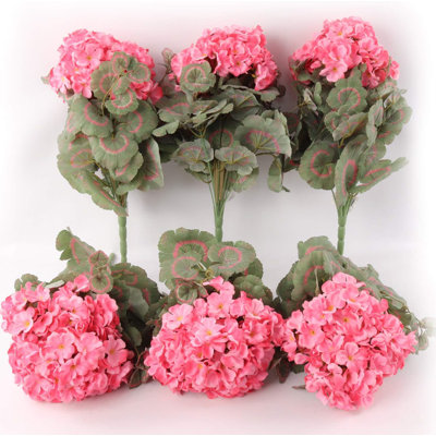 Plante artificielle 18 po dans un panier