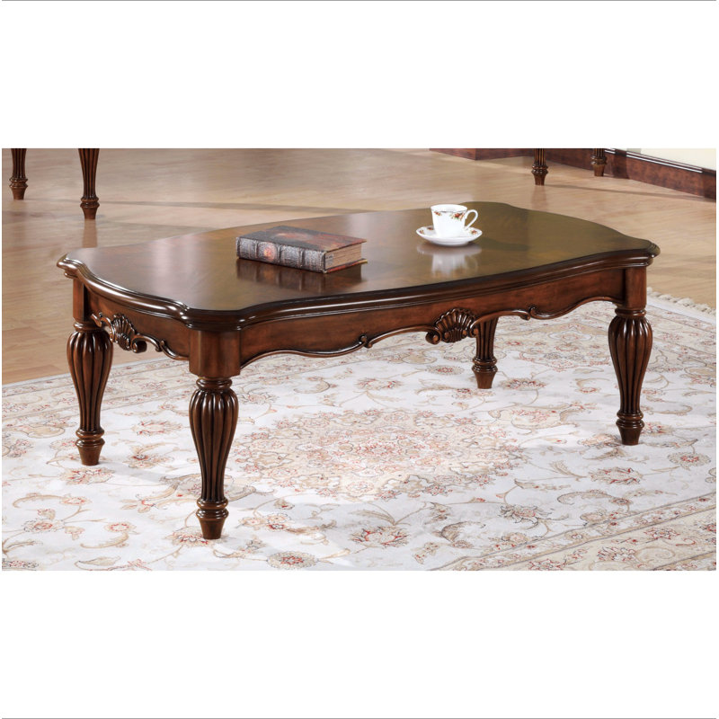 Table basse cerise rectangulaire avec pieds tournés