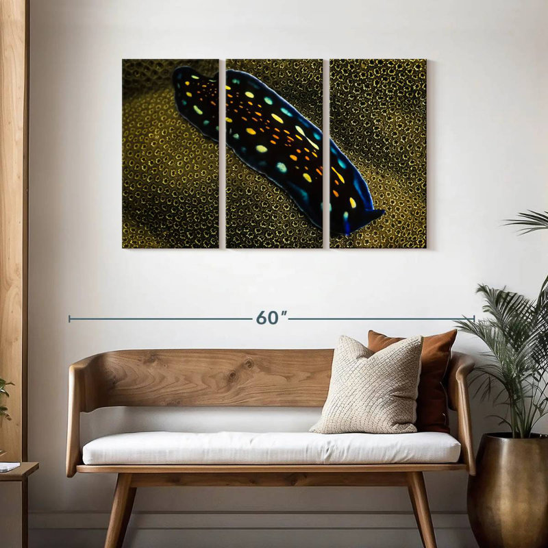 Linda's Flatworm, 28" H x 45" W