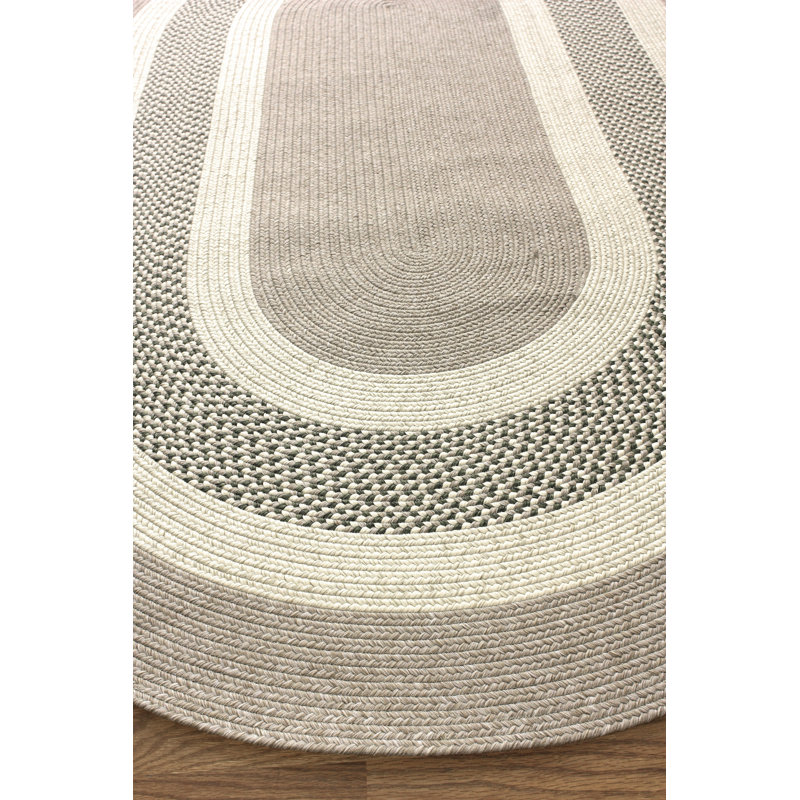 Linden Geometric Indoor / Outdoor Rug, Oval 5' x 8'