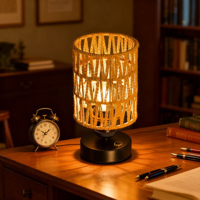 Lampe de table rechargeable avec abat-jour rétro tissé à la main, lampe de bureau portable sans fil avec 3 niveaux de luminosité, alimenté par batterie sans fil pour une utilisation intérieure et extérieure, ensemble de 2 pièces