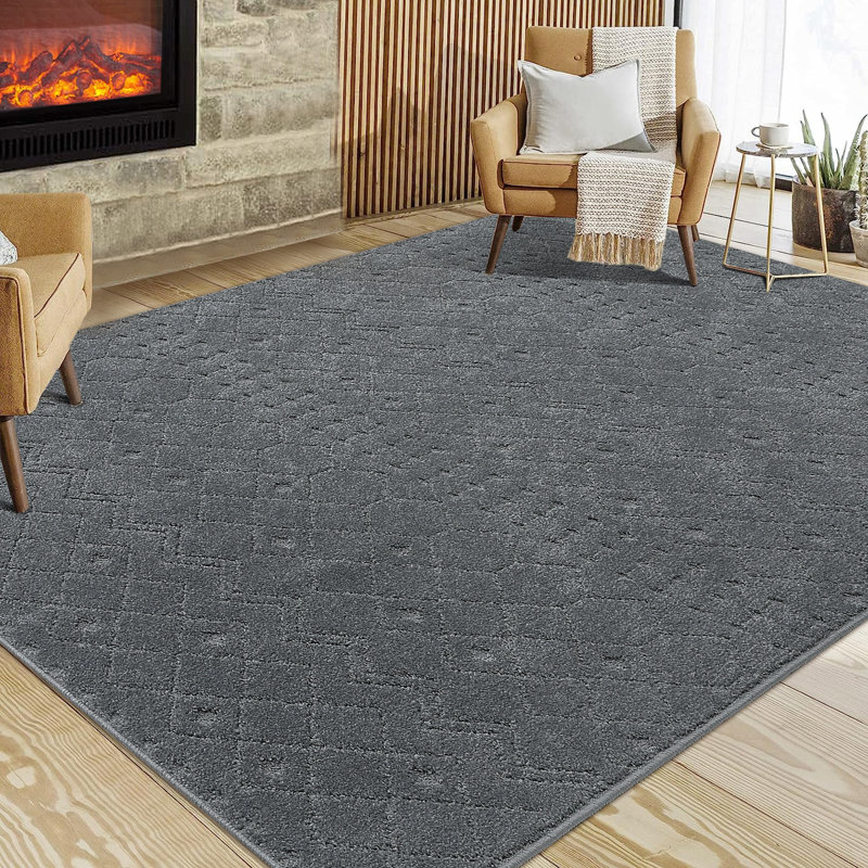 Claudiu Geometric Machine Made Polypropylene Area Rug in Gray, Rectangle 4 pi x 6 pi
