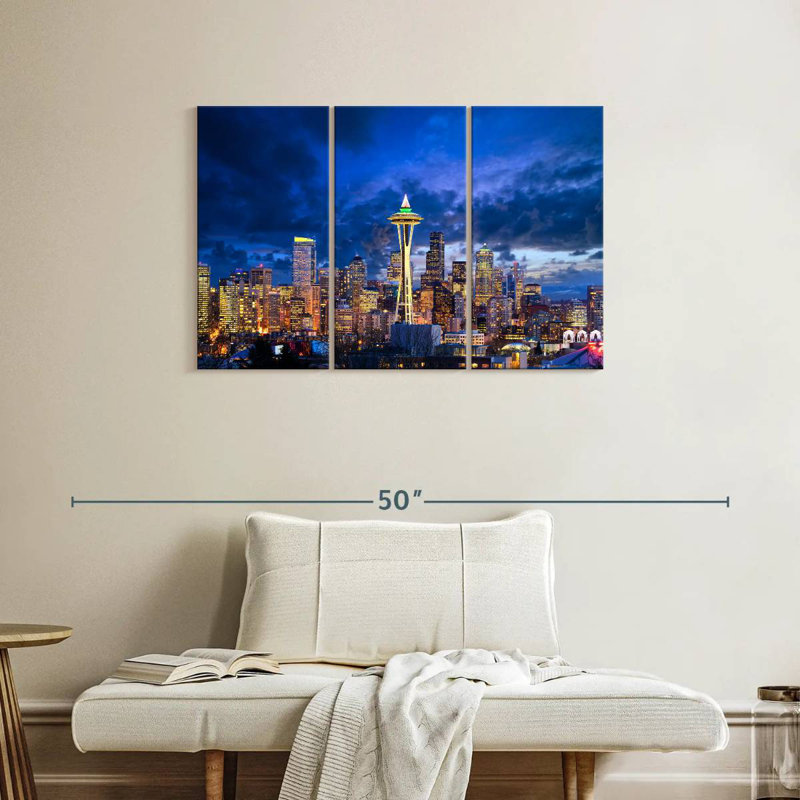 Sireci Space Needle Standout, 24" H x 38" W