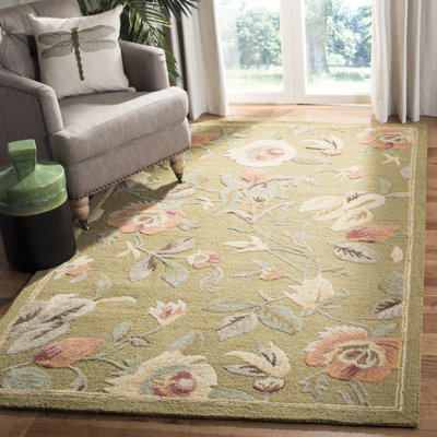 Emrick Hand Hooked Wool Floral Rug