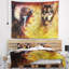 Portrait femme avec tapisserie de loup-28482521