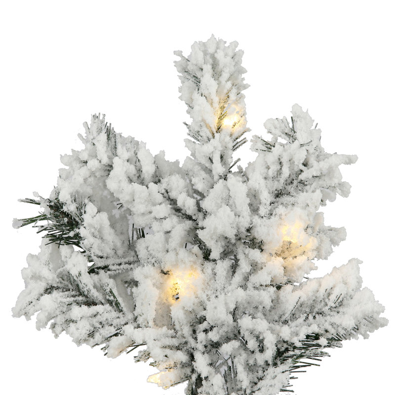 Flocked Alaskan 7.5' White Artificial Christmas Tree with 900 LED White Lights with Stand