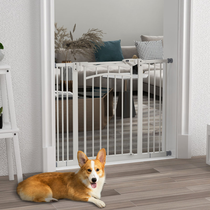 Pressure Mounted Pet Gate, 74-100 cm