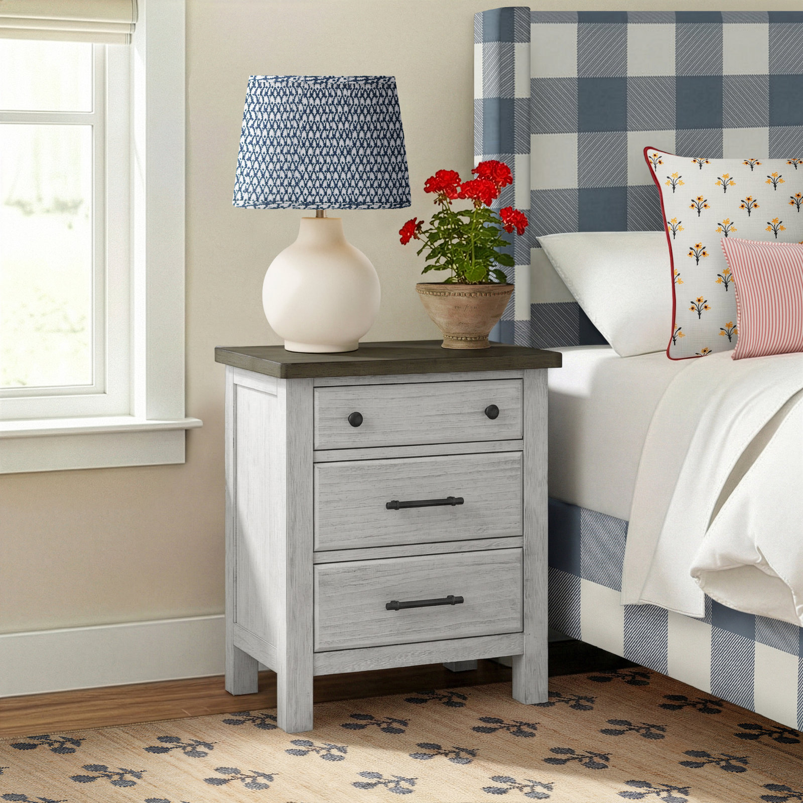 Arnell Nightstand
