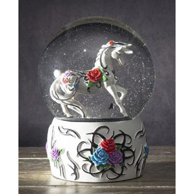 Gravesham Animals Cloche Or Water Globe