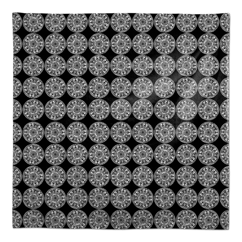 Nappe géométrique carrée, Noir