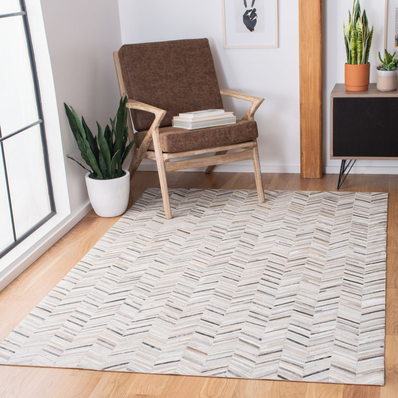 Tapis ivoire / gris en cuir feutré à la main Sequeira, Rectangle 4 pi x 6 pi