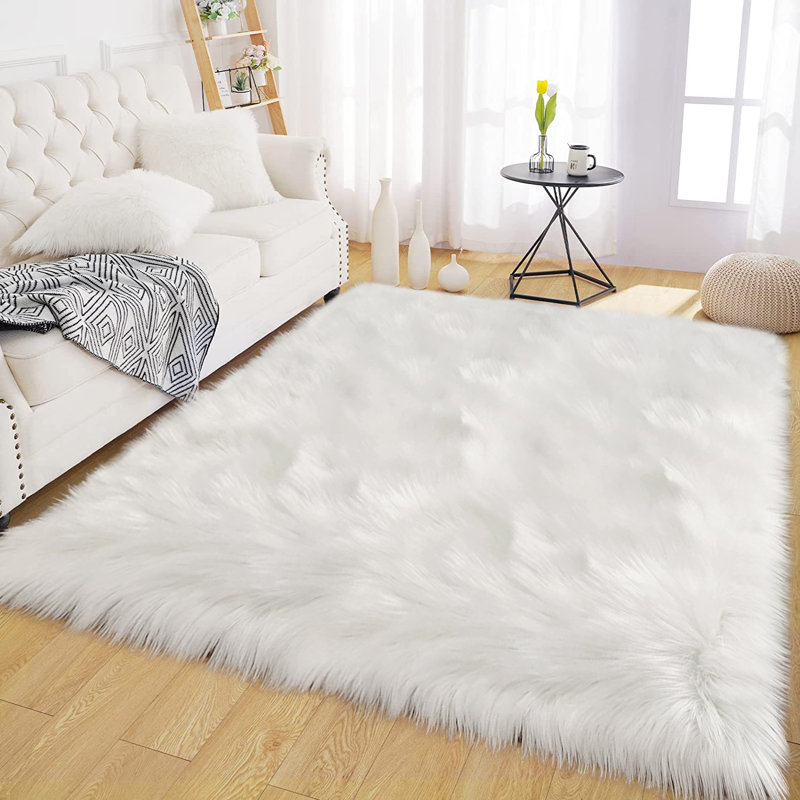 Leosvel Faux Sheepskin Indoor Rug, Rectangle 6' x 9'