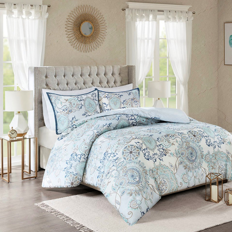49ec332e8 Comforter