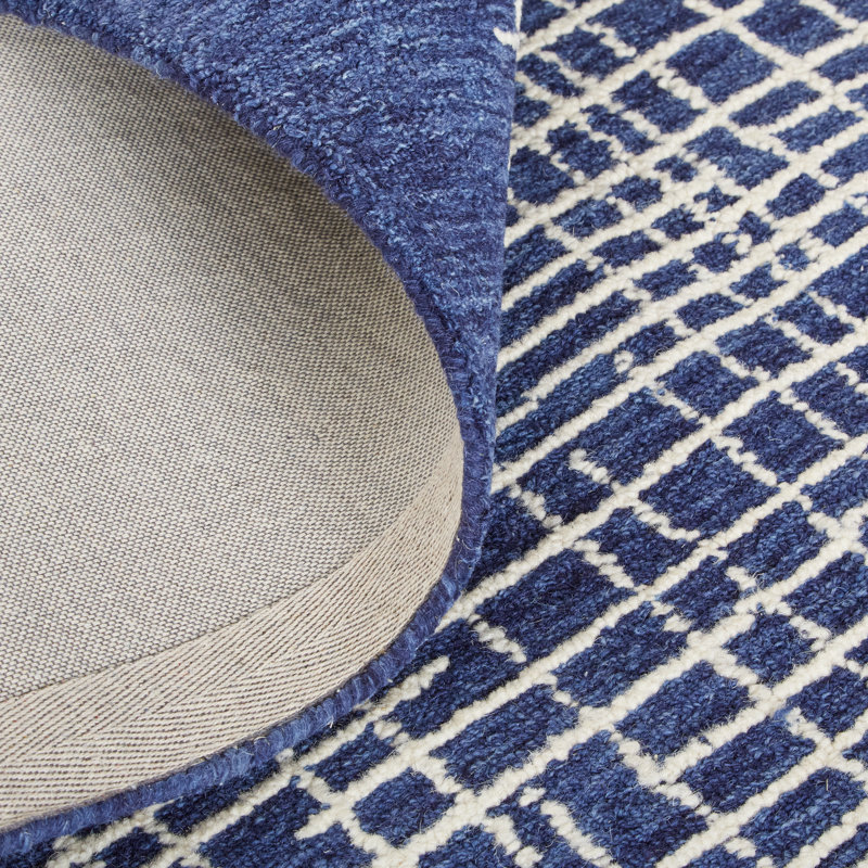 Joetta Plaid Indoor Rug, Rectangle 9' x 12'