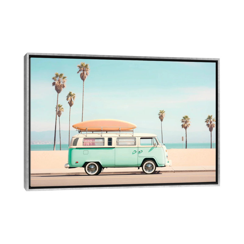 Pacific Pacific Van - reproduction d'art murale encadrée, H 18 po x l 26 po, Reproduction encadrée sans passe-partout