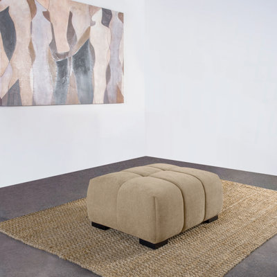 Chameau contemporain - Tissu rectangulaire rembourré en tissu avec un revêtement doux et une conception à profil bas pour se prélasser sur une grille surdimensionnée, un capitonnage en cascade et un environnement confortable