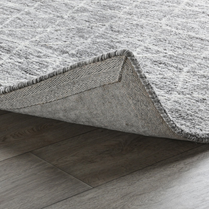 Gray Diamond Tufted Wool and Cotton Rectangular Rug